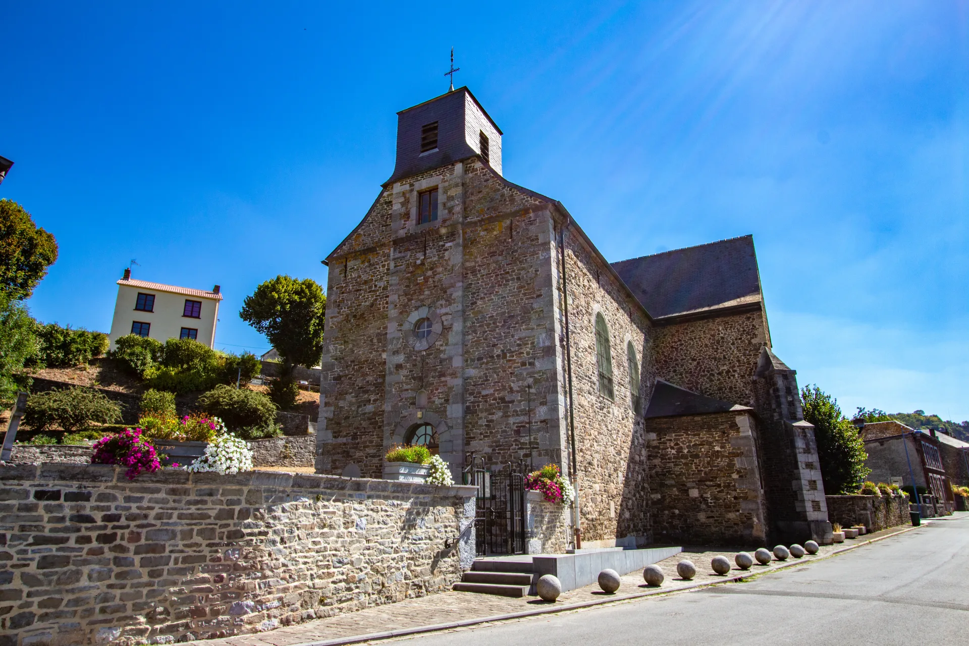 Vireux-Molhain : Charme et Histoire en Val d’Ardenne